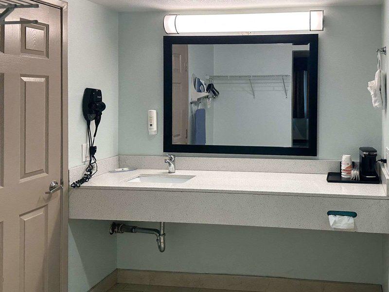 4ED7A4C3AC84B753CEEF2818B53A57CC