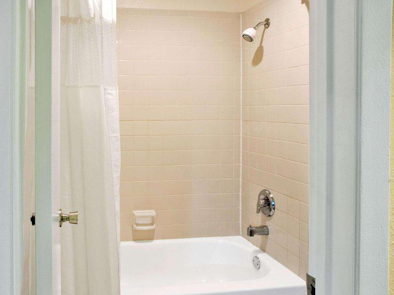 920B47441B97D5DD6946B62520344DCE