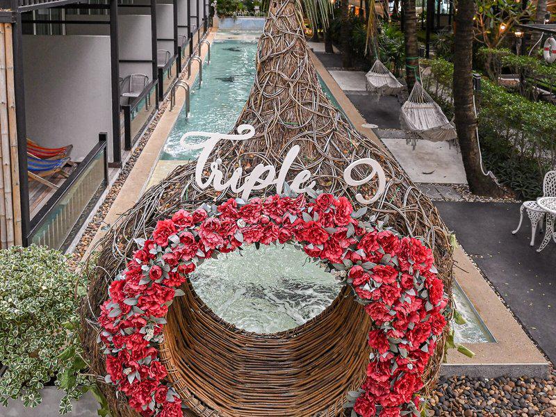 F6BAE2877E28E7E5174F3CFDDB328A59