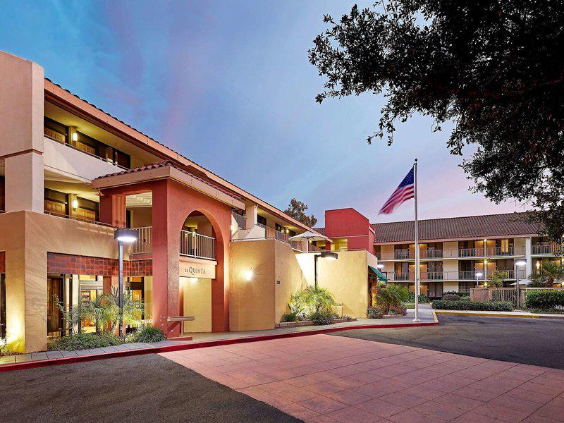 DCA1C708474B160760FA6D9C6462EE98