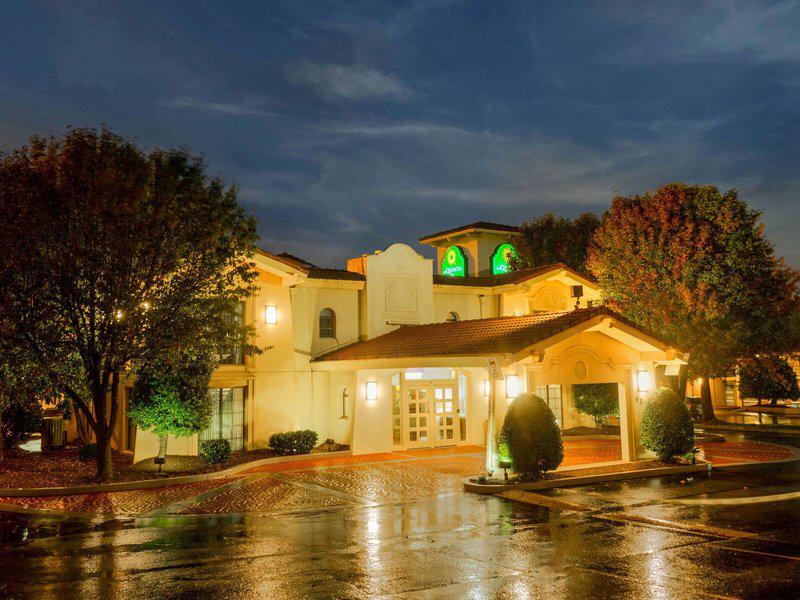 6BD5BEEAB4467B089A832D319E09FFFF