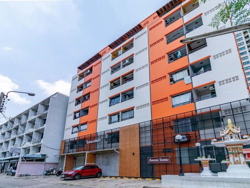 7F5DF615DA28F749E0A3E9797F920124