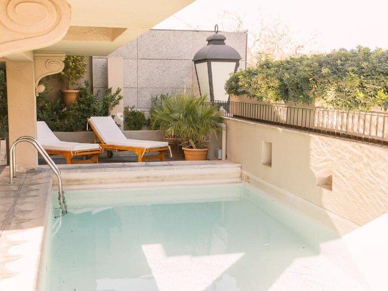 FFC52F393EF24F93E87F8D95B33FF41D