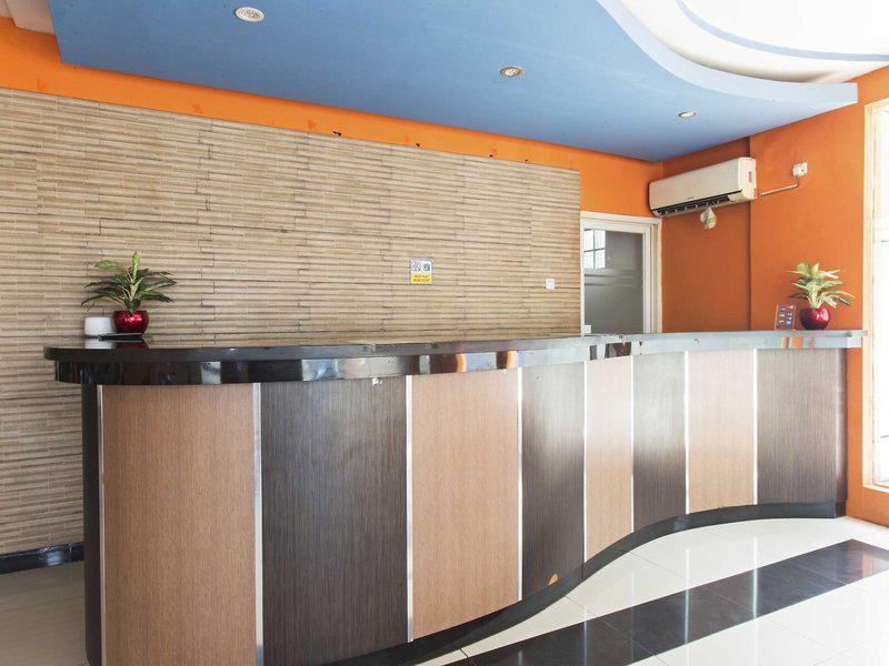 B10F928475DD9A2934C79E3BDB0FA16E