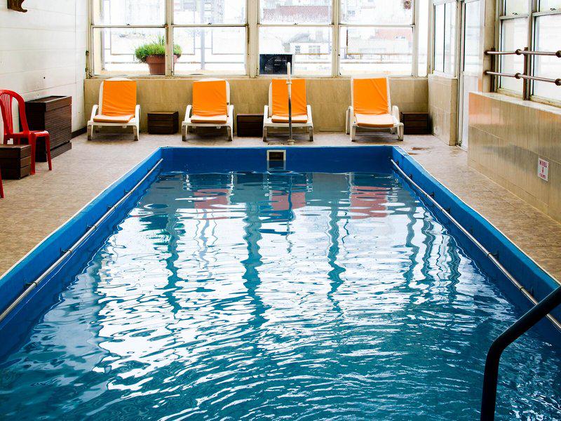 CB66FA4F06B5D1652DE6217B0A4F956C