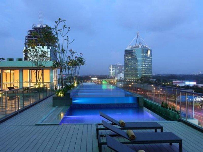 F0C6512D3226DA281C72C20CC4EA07FC