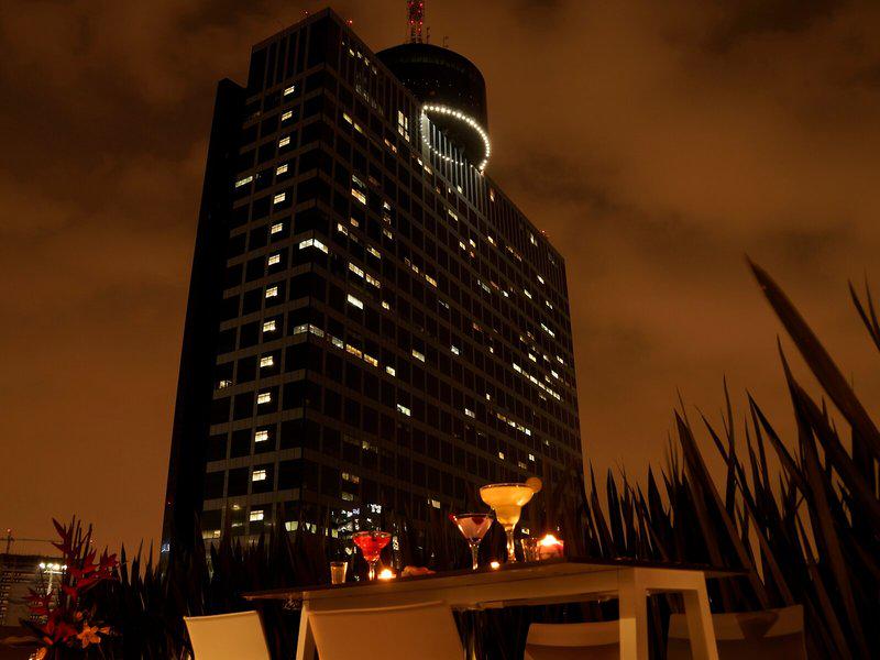 7B944079E7C6F9147336ABF59B9ACA39