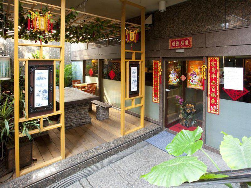 F2B6907D352A162BF5DF4C6D4C43EA22