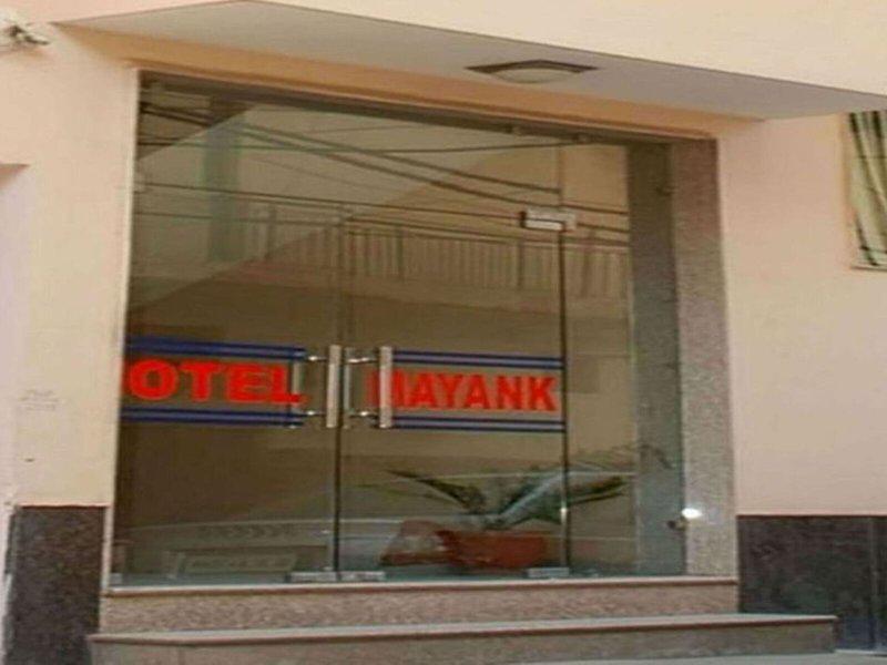 CE303AE0D1125B97701D1591810E1F03