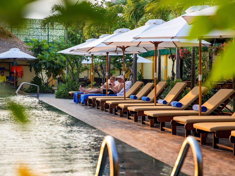 7B19FF5FB43B982B2066F77AD83E0562