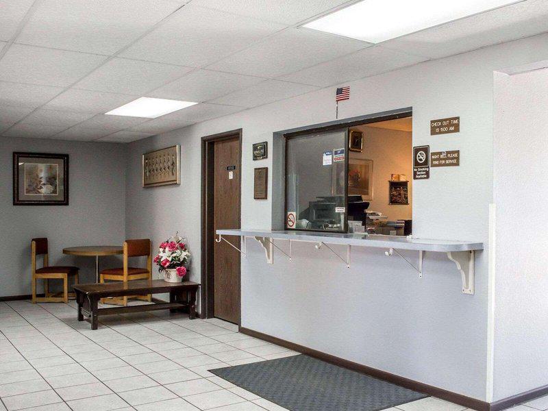 22FE62DBEF564BBB9D11E08D833DA4E0