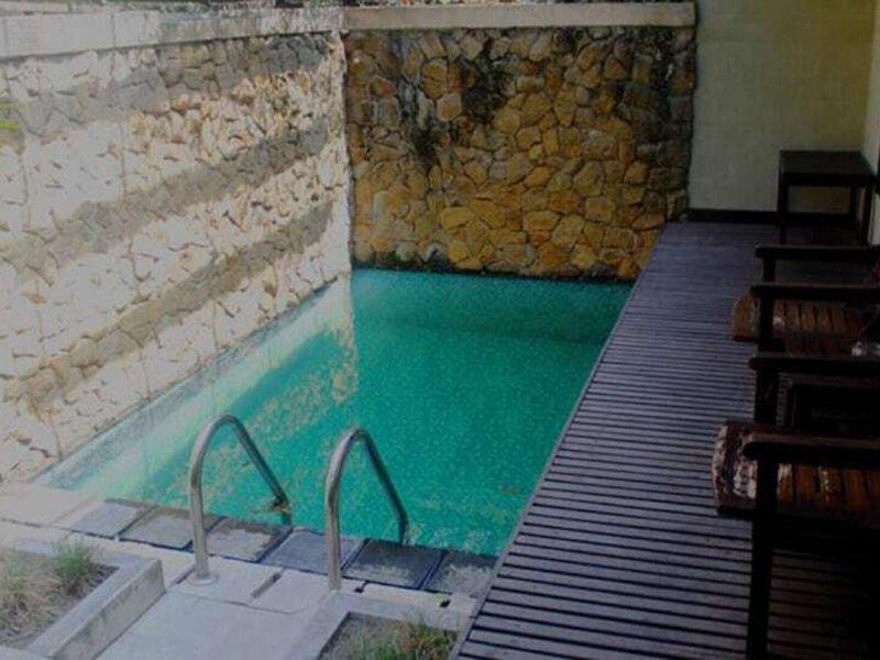 2D085063E7711CE5814D75FE509F801E