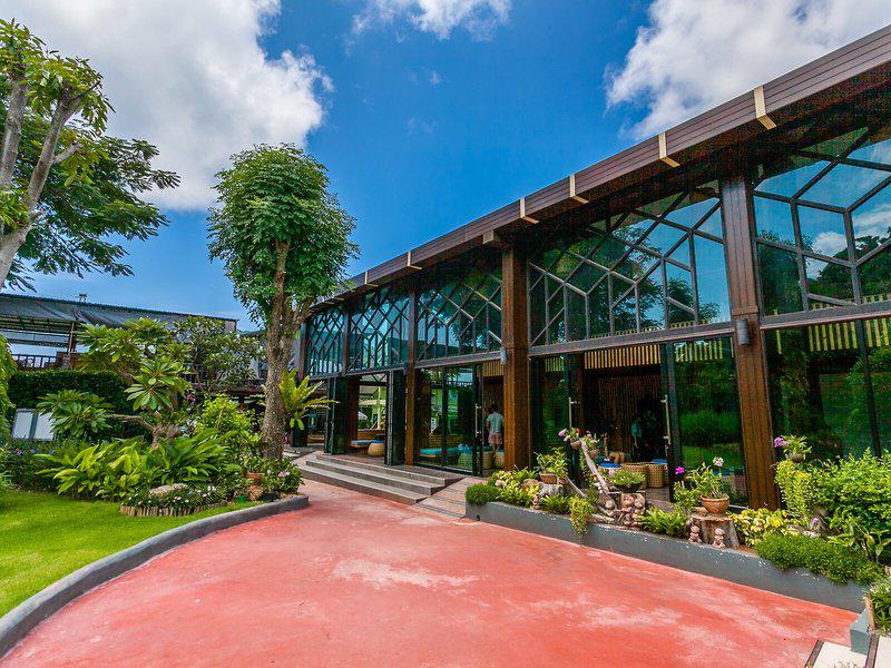 CFDE8F3E268D9B79A0F2D81FB4AE1E04