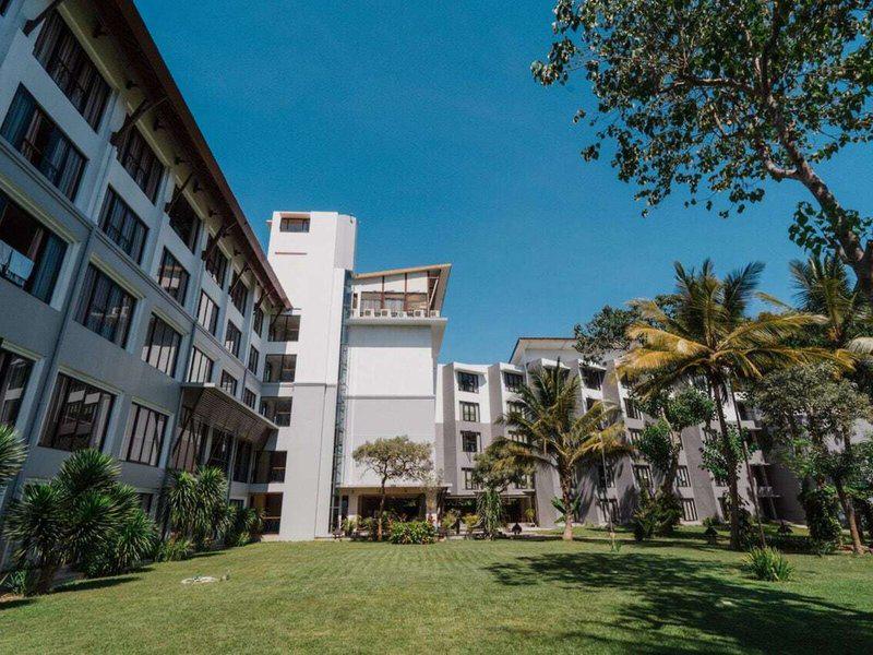 CA2D33E415A3DFF1E070B65800C723B8