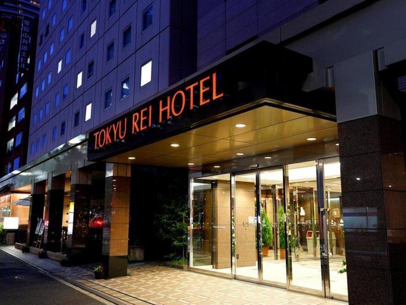 83B4E305977758C027E65D9DA94149DF