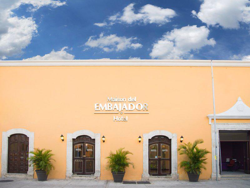 FEAF07948F2F9F8C0AEF62011280B9B1