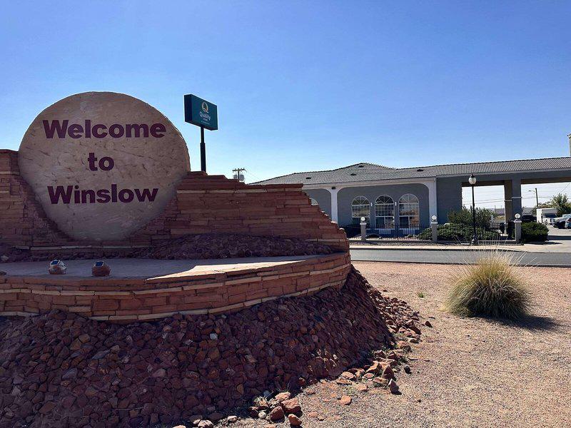 3366F6AAB4A111A49FC92442B4B0F81D