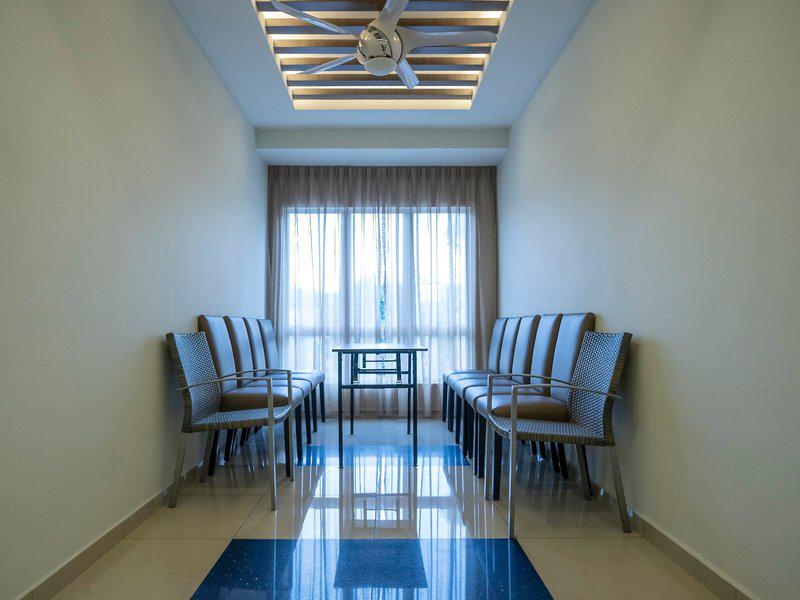 C2127A04A27BEB142AF35A17E6014C07