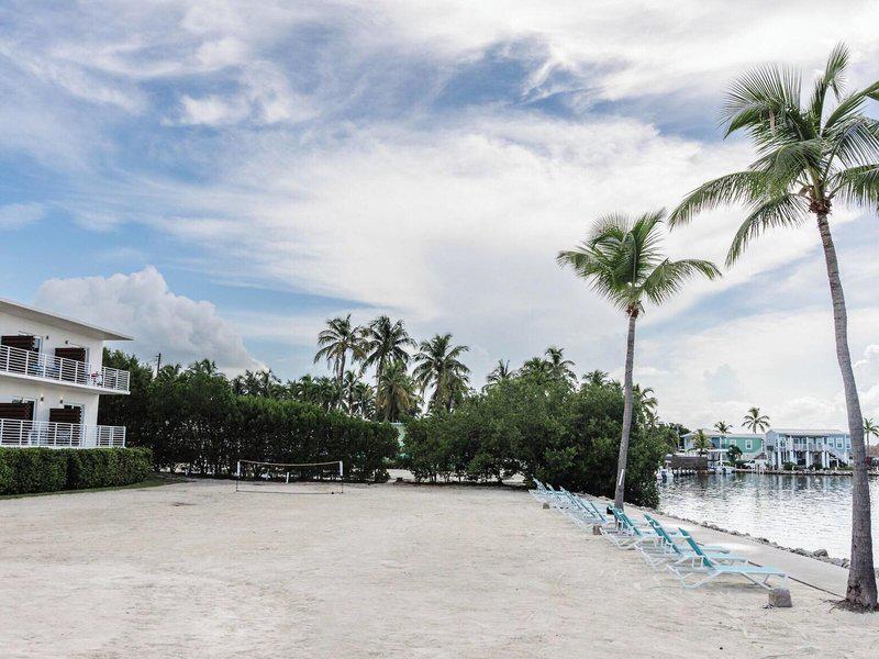 4BCEA415047EA19695D322E41715456F