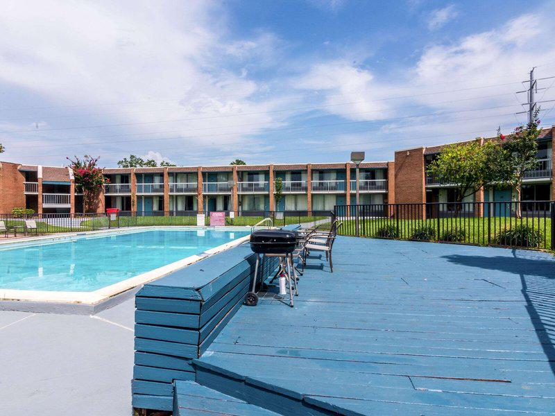 1F542B0FB7243ABF4DFE099B4C3CCB41