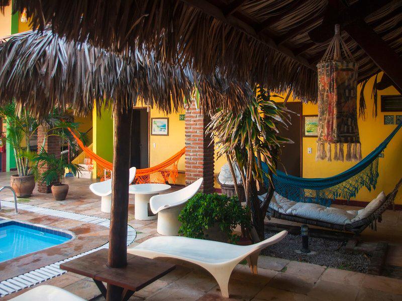 C9DC140B0AC304B15D9B6BAC33619049