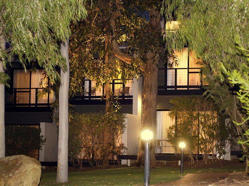 874B2A763BDF9E5D2EABE68B3E944F51