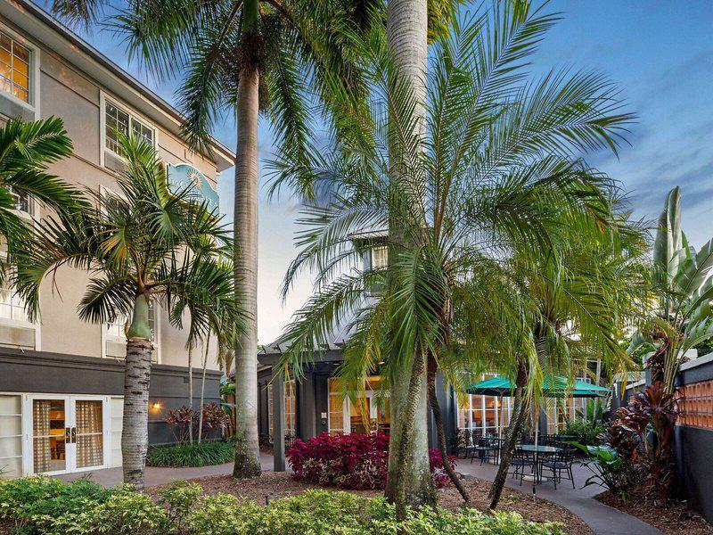 CDB395E3C7C663929DF7DF84BBD07BB7