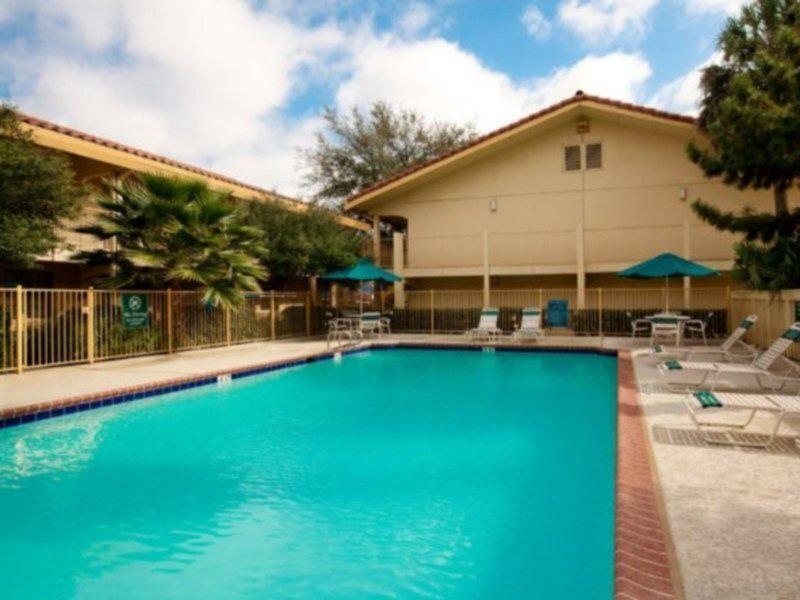 7D0AA3B66171AD7BEF40BCC84D8F6225