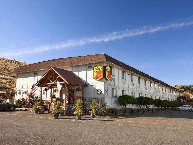 8EF959B91E59A6CB733F6979E33A5F82