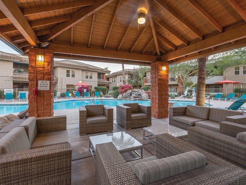 33C06FDE9D492C3BFCBF3169DE628F5B