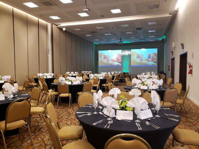 33AEA92976C417D99FFDACD3D8DEC440