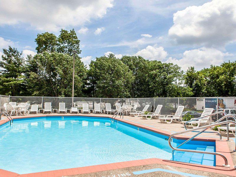 E32A20C8463328A3943FE2B9DD3EB082