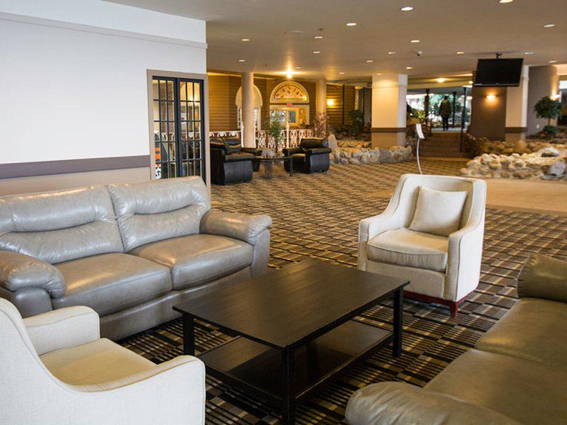 E17E90AE1B3B79B5A444EAF72570F0AF