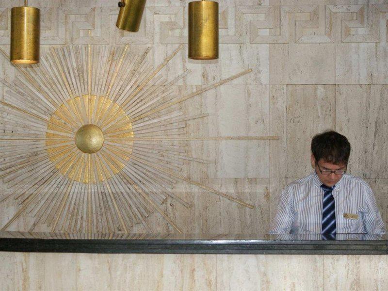 F50704562CDFC92EBF9767FDC0BD3928