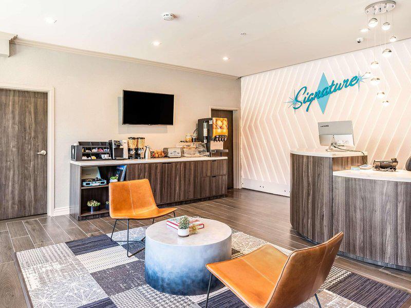 8BB82D53C04AE1381F07117FD3543470