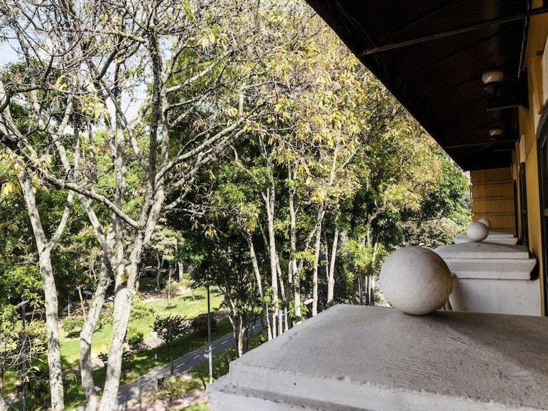 CBE0DB3B8EB2F9970FA77501A1069019