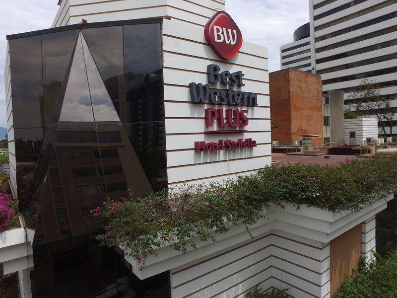 35EC1D154F1CE4C21A220CF2E1D2CD23