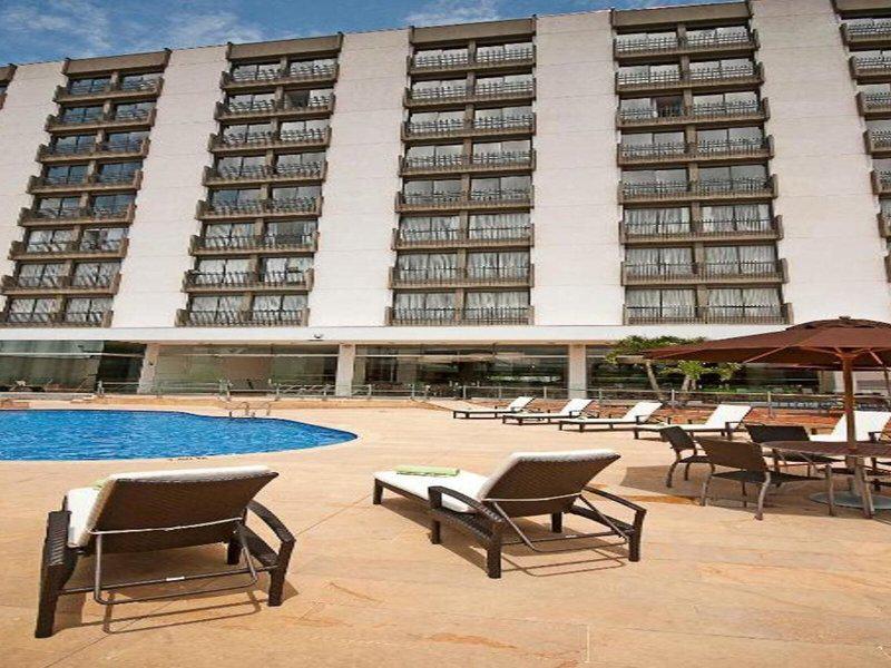 09E3CEF0A48E4D242B821D221F0DCE18