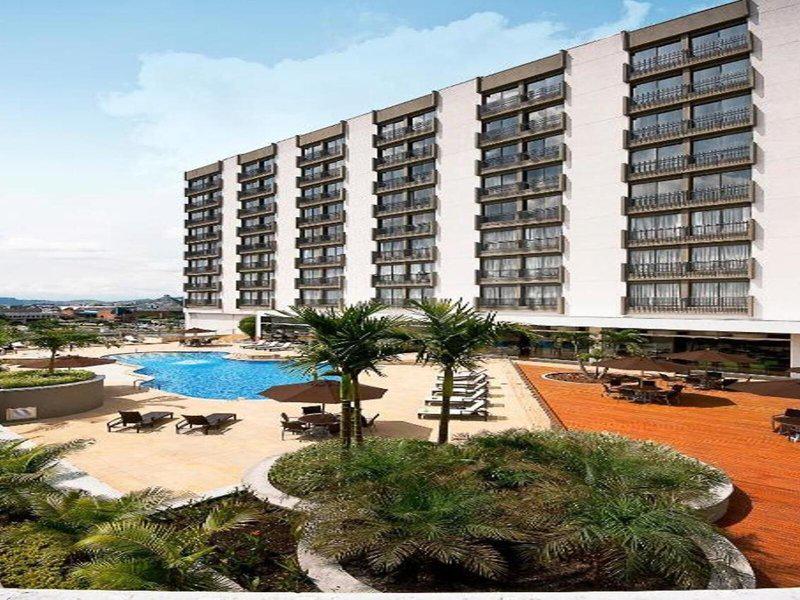 3C660483A26C4095BFC7F96DABA72070