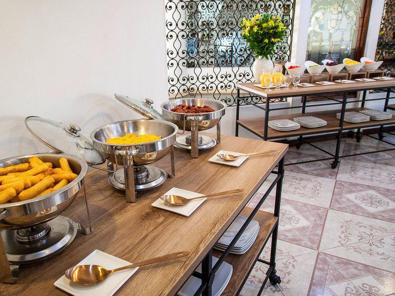 70EA8F60FED1F8DEBC572D566F24A018