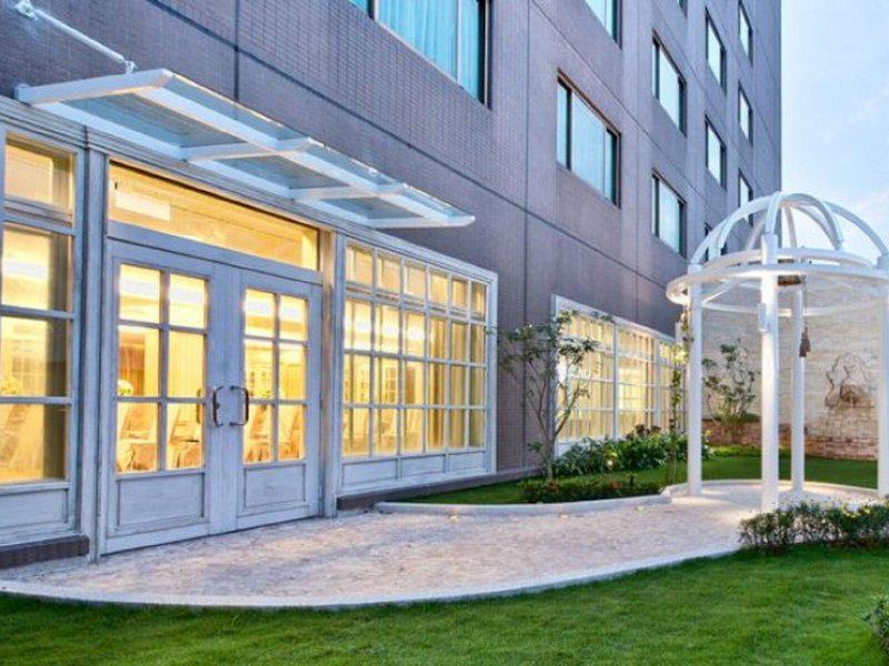 D9BD457439A7A15D5B3A1807C976A608