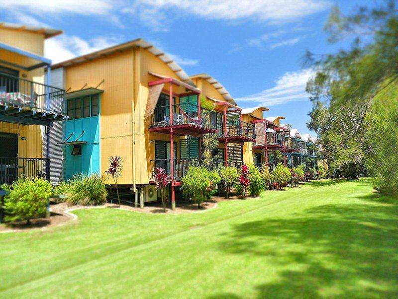 F9007A71C3074912DF7D91A6D8FBE180