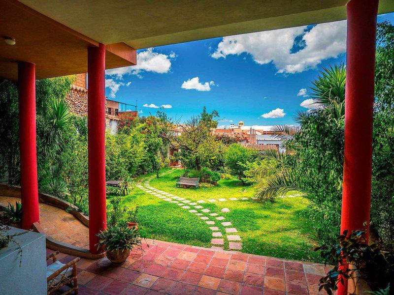 AFAA9AEB9F4B86D12A713592DA7874F5