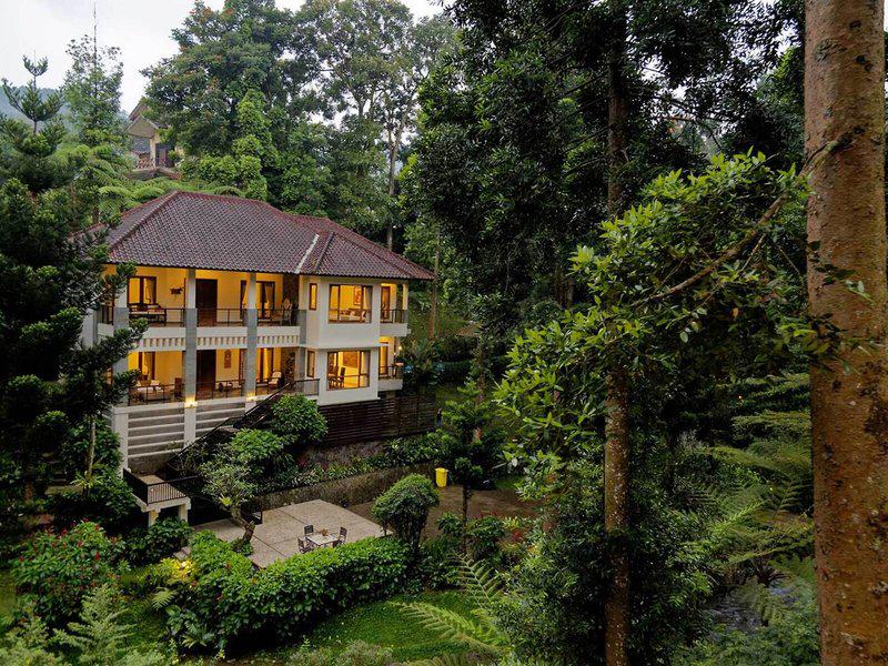 9EEC38D93014252B65B892F69076027F