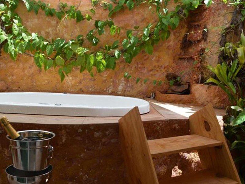 41E32C8D05CA80A375B16EEE2531C823