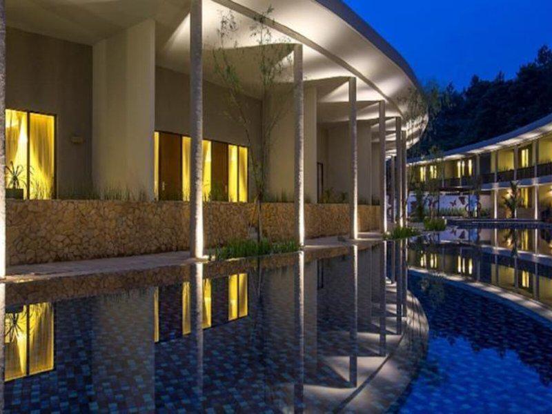 544042188C374823B8DAFC5924FFA19E