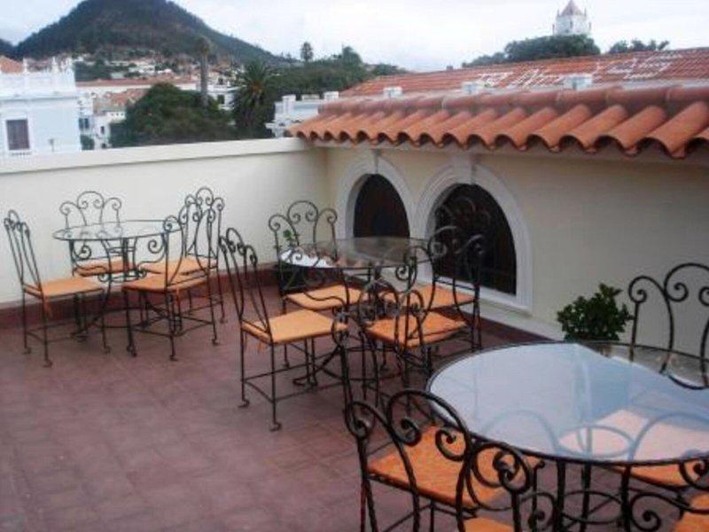 F7F78A6AF880AAA39A22A8CC8EFEEC28