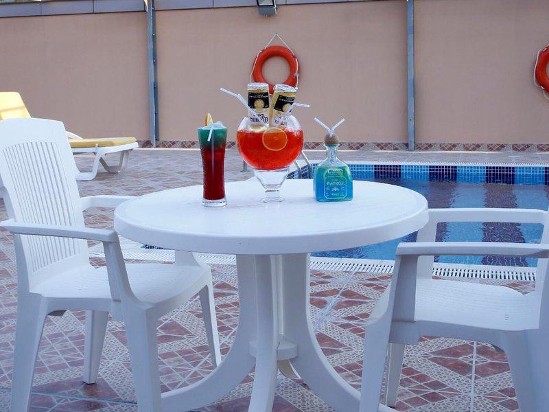 F7E8991A554A324BDC6CF940463EA17B