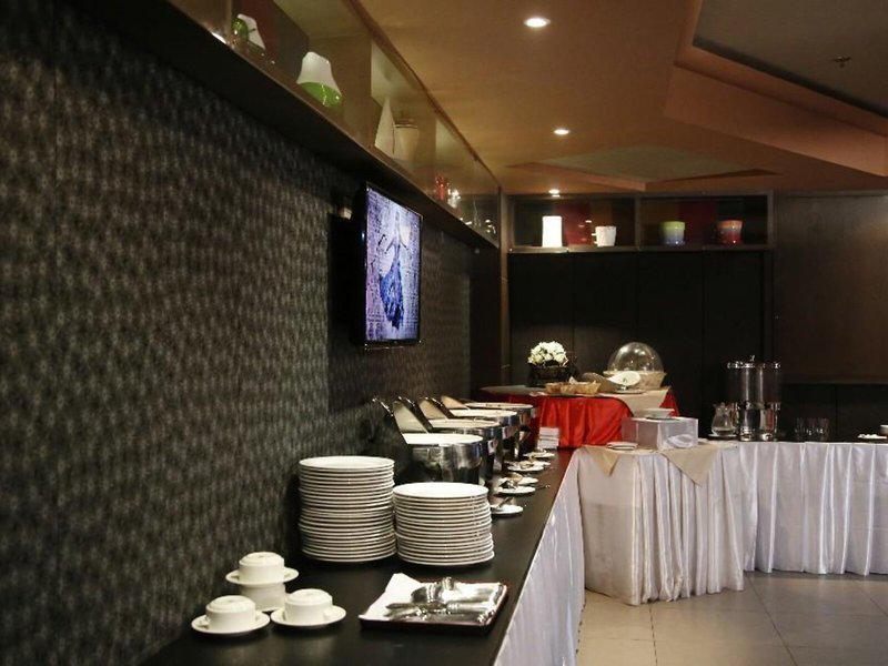 21BE51BB6C6CABB3D8BEECC09A56010D