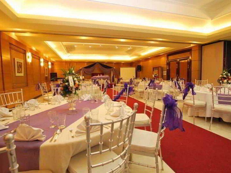 436786FBF7373E8E1E29E9DD49F18FE2